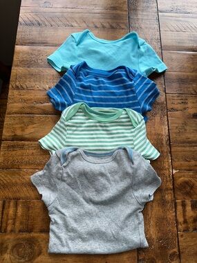 cloud island Four-Pack Short-Sleeve Baby Onesies in Aqua, Blue, Green, Gray